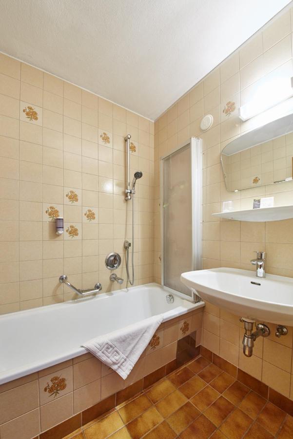 Hotel Alpina Saalbach-Hinterglemm Dış mekan fotoğraf