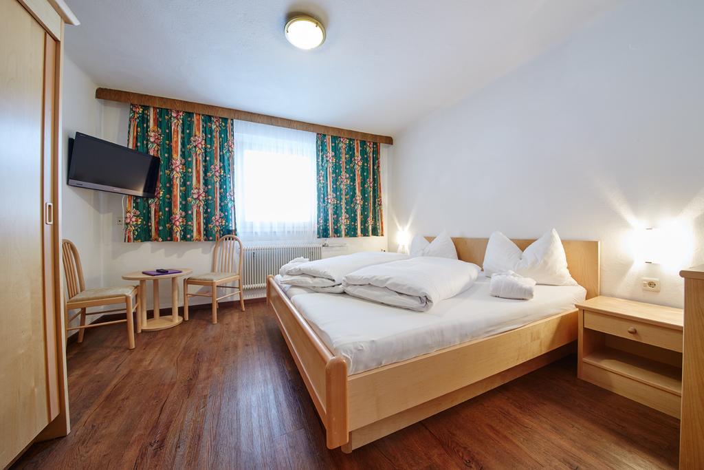 Hotel Alpina Saalbach-Hinterglemm Dış mekan fotoğraf